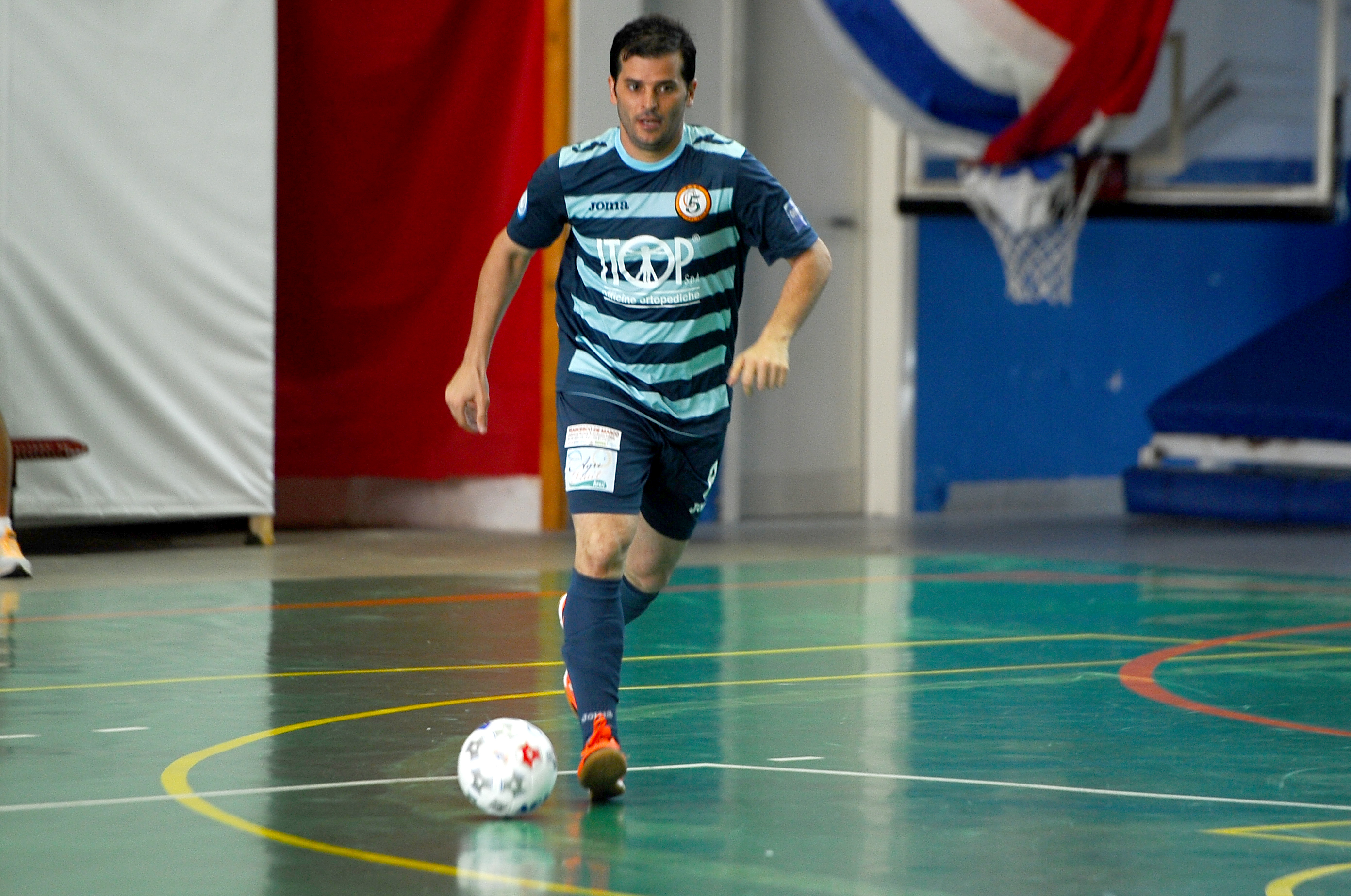 Matera ‘ostico’: finisce 2 a 2: la Futsal Isola costretta al primo pari stagionale.