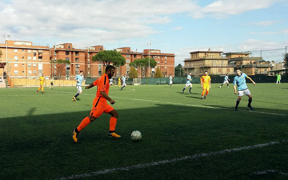 Lo Sporting Torbellamonaca rallenta la corsa della Novauto: finisce 0-0 al “Panichelli”