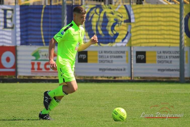 Emanuele Menghi (U17 Viterbese): “siamo contenti del 1° posto, il prossimo obiettivo sarà passare il primo turno dei play off”