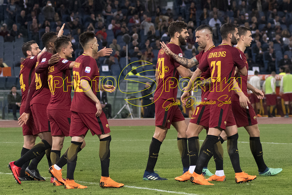 Serie A, Roma 2-1 sul Genoa, giallorossi a fatica sul grifone grazie a Under e a un’autorete
