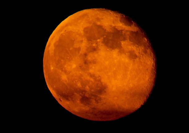 Eclissi totale di Luna nel Lazio: uno spettacolo da non perdere