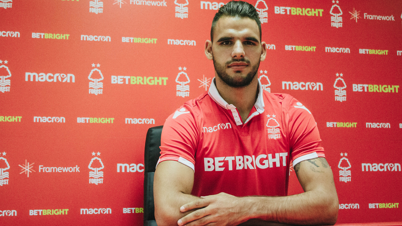 L’ex Roma Tachtsidis riparte dall’Inghilterra: firma per il Nottingham Forest