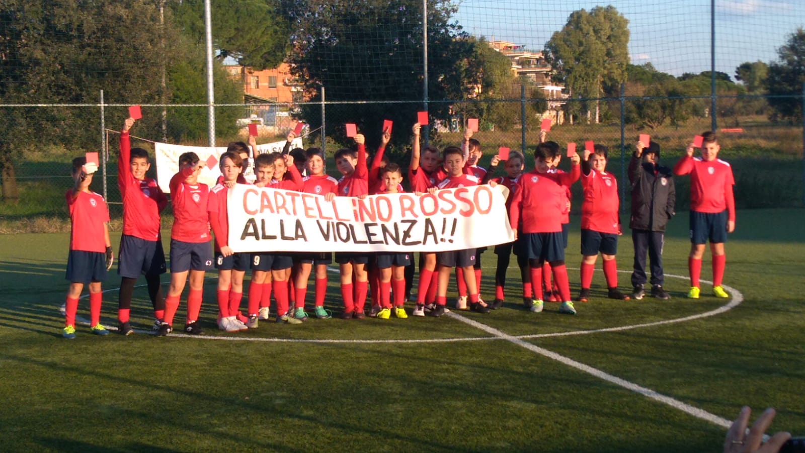 Cartellino rosso alla violenza dai ragazzi dell’Alessandrino Calcio