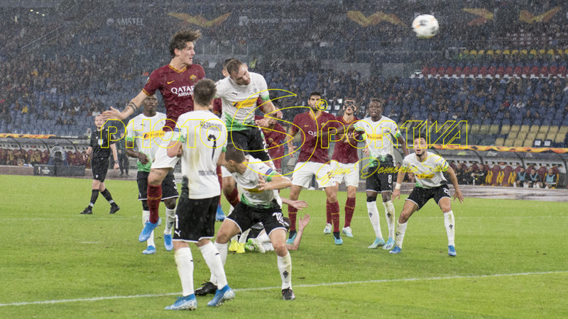 Europa League | Beffa Roma, il Monchengladbach pareggia allo scadere