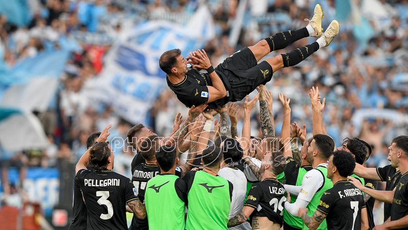 Serie A | Lazio-Cremonese 3-2: emozioni da Champions, festa per Radu (foto © SALE)