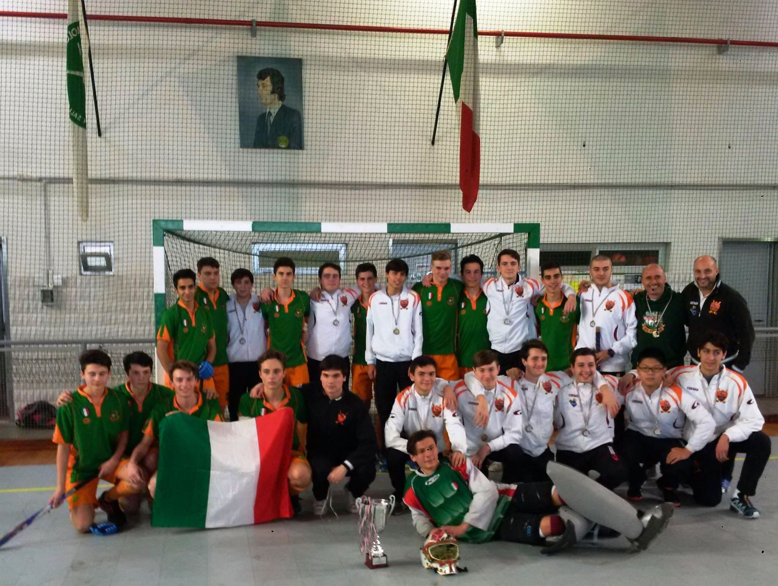 Hockey Indoor Maschile| La Roma De Sisti chiude la stagione indoor con il quarto posto dell’Under 18 a Castello d’Agogna. Premiato Edoardo Pagliari