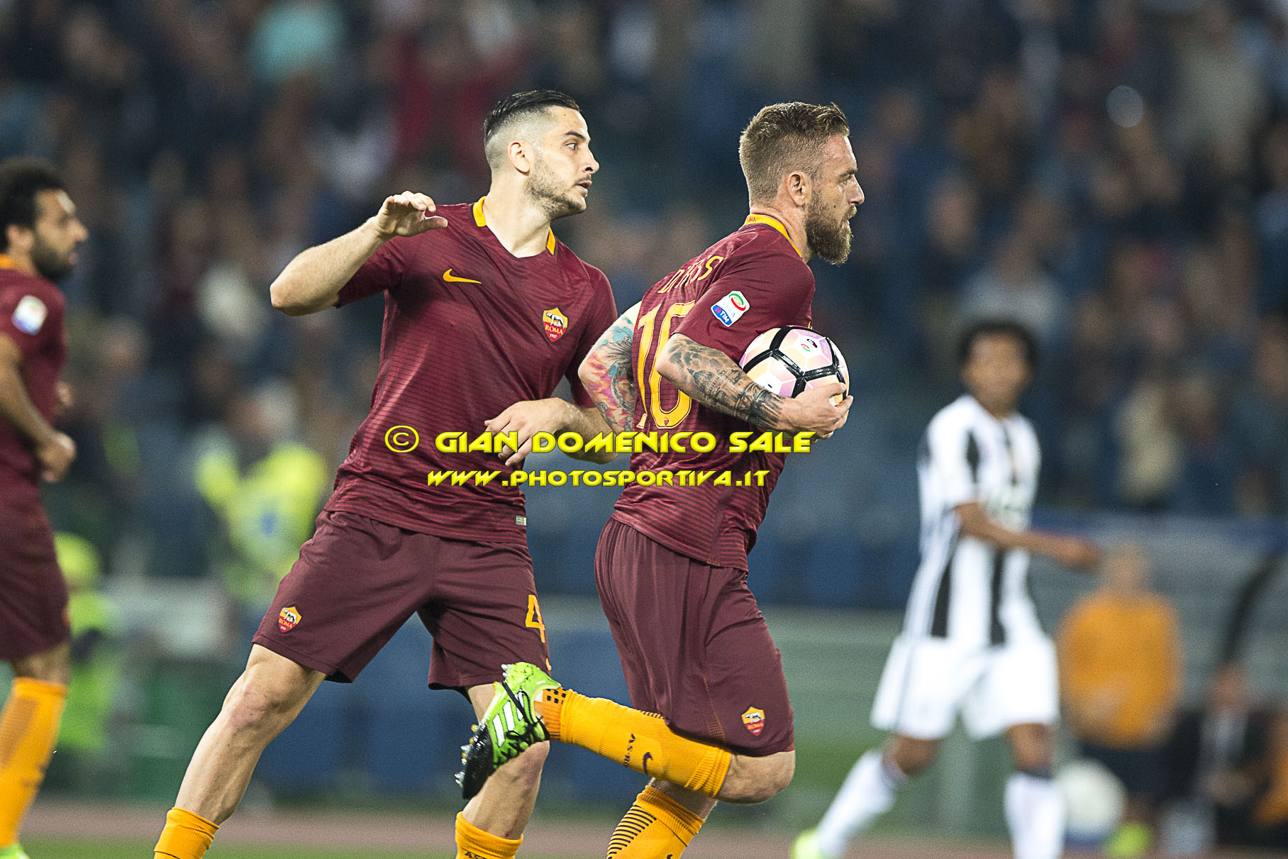 Serie A, Roma-Juventus esultano i giallorossi vincendo per 3-1, festa rimandata per i bianconeri