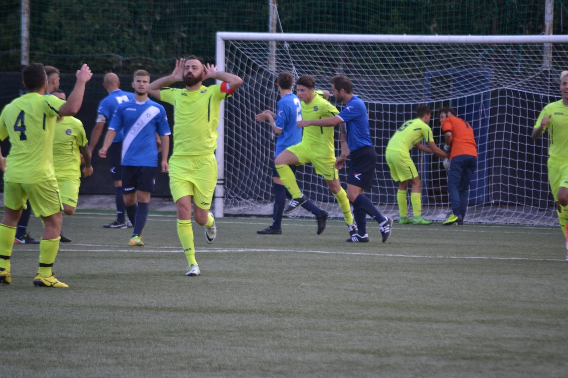 Atletico 2000 calcio (Prom), 2-2 a Morena alla prima. De Luca: «E’ stato un buon esordio»