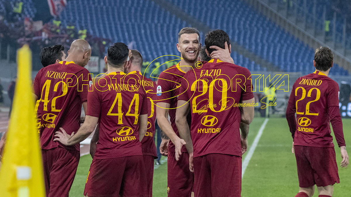 Serie A: la Roma liquida il Bologna con Kolarov e Fazio, di Sansone il gol della bandiera rossoblù