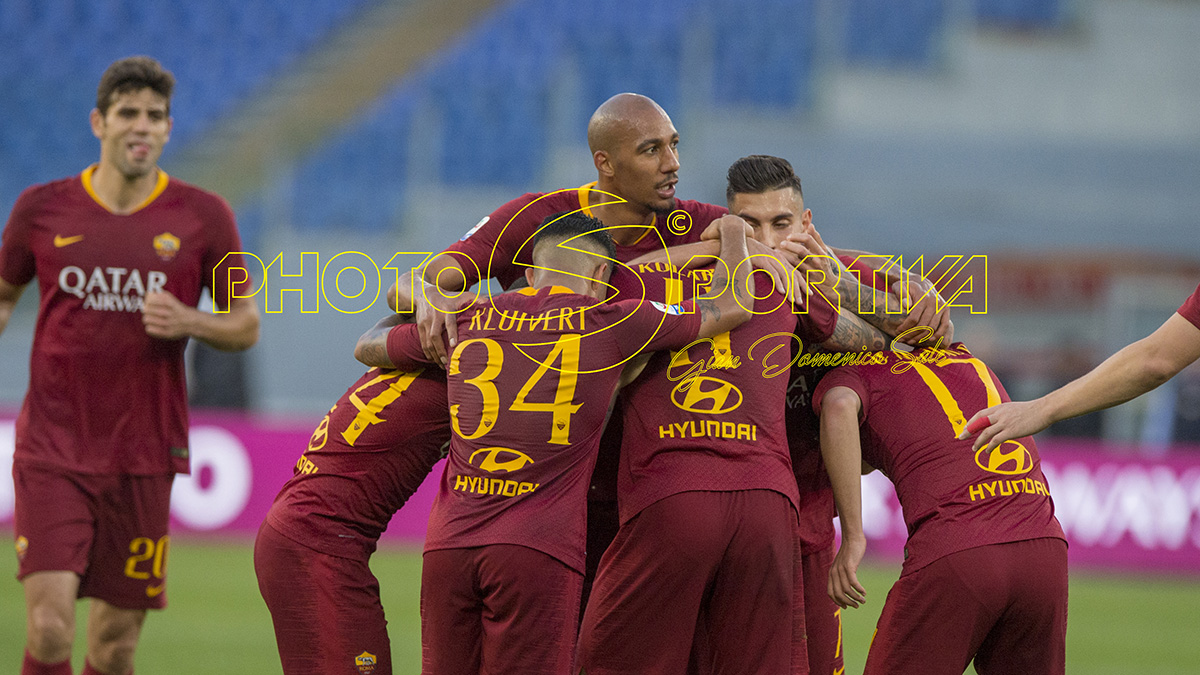 Serie A: Roma show, 3-0 al Cagliari con Fazio, Pastore e Kolarov