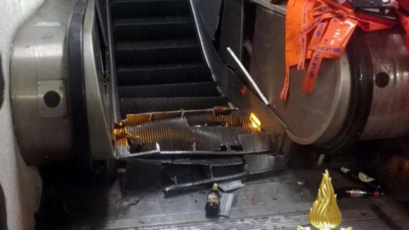 Le scale mobili della Metro di Roma ancora nel mirino