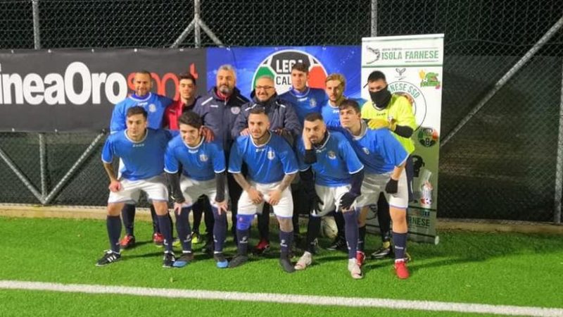 Casalotti calcio a 8 | intervista al vice capitano Grifoni e al centrocampista Mezzanotte