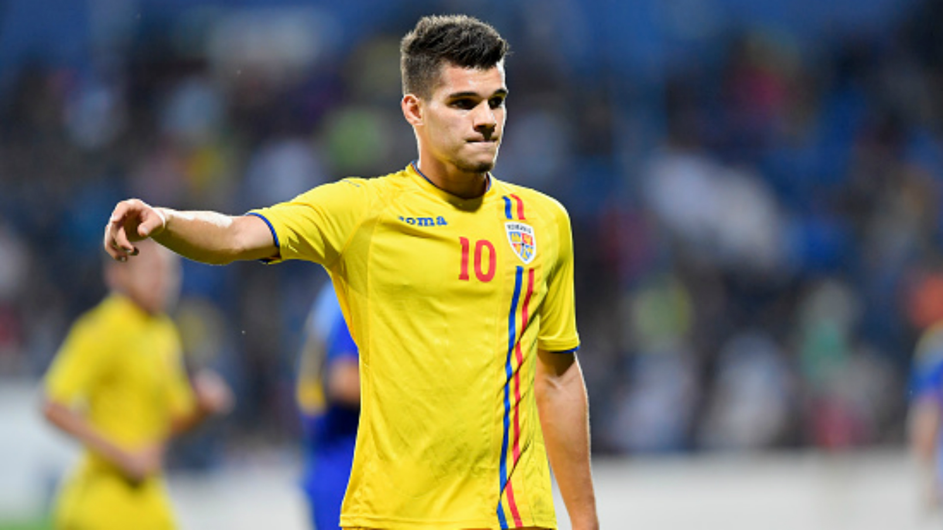 Garlini: “Porte chiuse unica soluzione in questo momento. Hagi sarebbe un grande colpo”