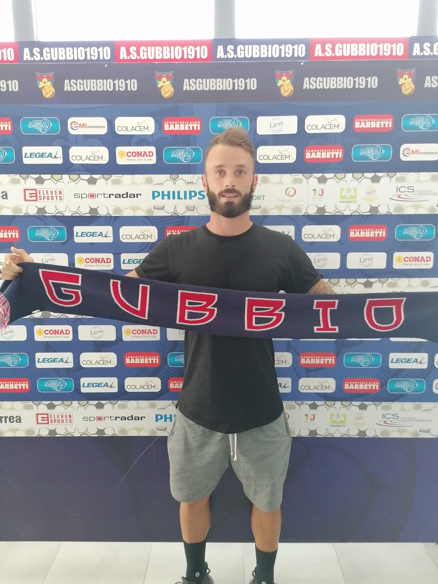 Gubbio: acquistato a titolo definitivo il difensore Signorini