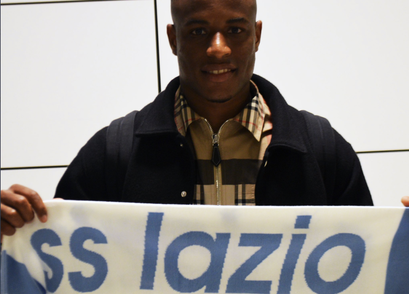 Lazio, Jovane Cabral in Paideia per le visite mediche: il video del club