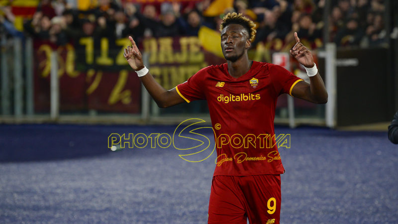 Conference League | Abraham salva la Roma, 1-1 col Vitesse e passaggio ai quarti