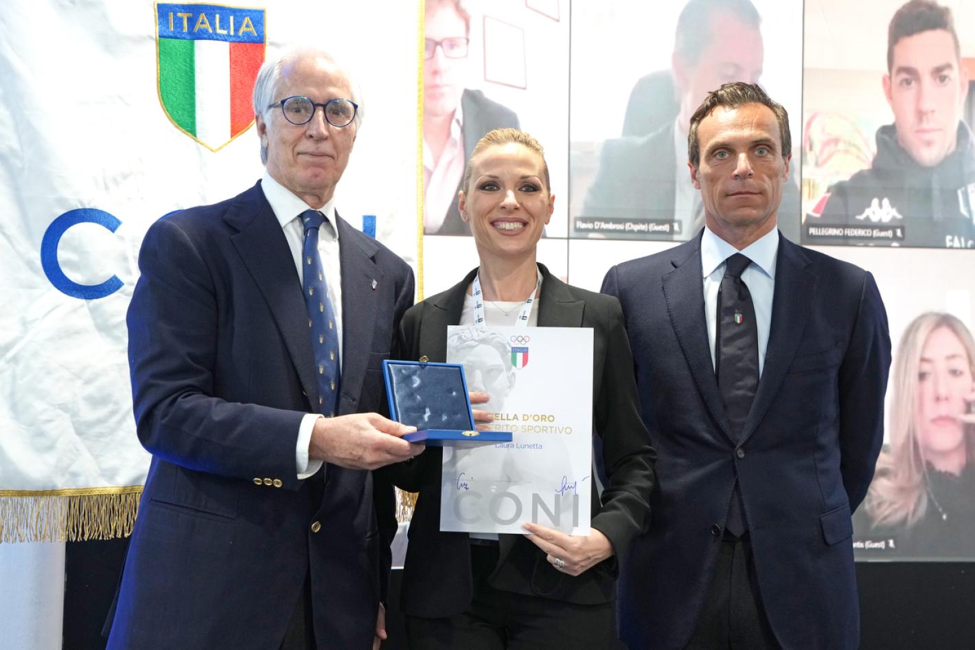 Laura Lunetta, Presidente FIDS, riceve la Medaglia d’oro al merito sportivo