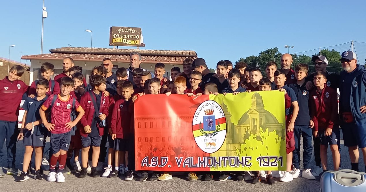 Valmontone 1921, tre gruppi della Scuola calcio danno spettacolo al torneo di Castel di Sangro